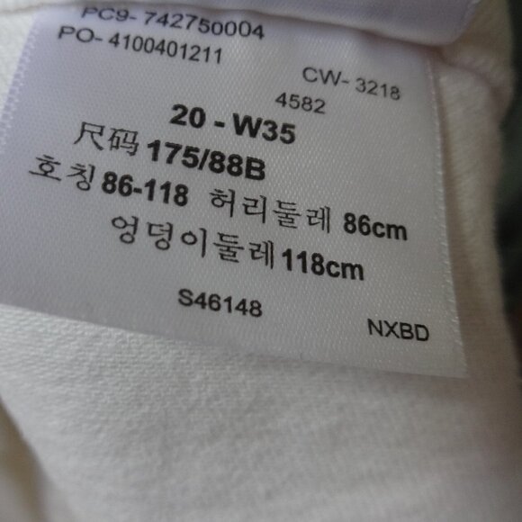 Levi white mini skirt  size 20 distressed hem zip, button closure, Y2K, cow girl - Picture 7 of 10